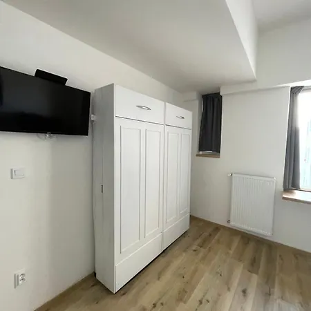 Red&Black Apartment City Centr, Na Hradbach 118 Ostrava Exterior photo