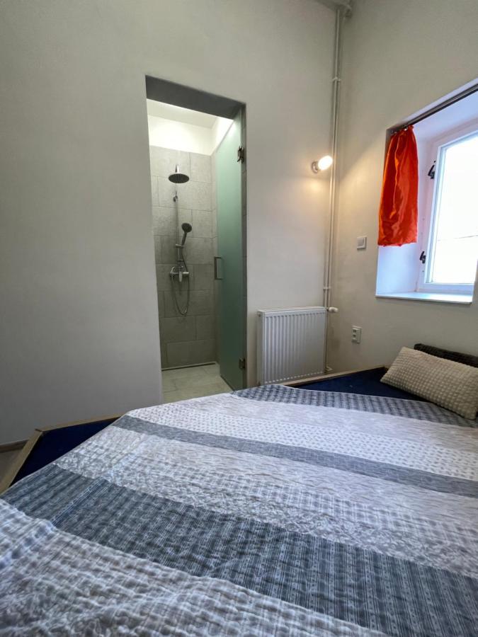 Appartement Red&black Centr, Na Hradbach 118 Ostrava